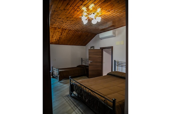Foto van Familie Siciliaans Erfgoedhuis - Vakantiehuis in TRECASTAGNI - BedRoom