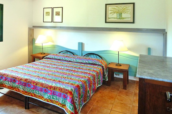 Foto van Residentie bij Guardistallo met Olijfgaarden - Vakantiehuis in Guardistallo - BedRoom