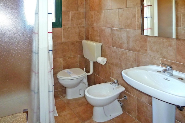 Foto van Residentie bij Guardistallo met Olijfgaarden - Vakantiehuis in Guardistallo - BathRoom