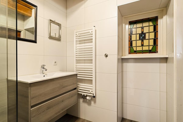 Foto van Appartement Boerderij bij het strand - Vakantiehuis in Schagen - BathRoom