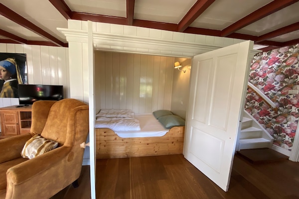 Foto van Comfortabele kustvakantie - Vakantiehuis in Hippolytushoef - LivingRoom