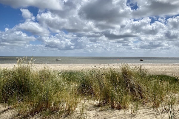 Foto van Familievilla Orchismient 17 - Vakantiehuis in De Koog - Untagged