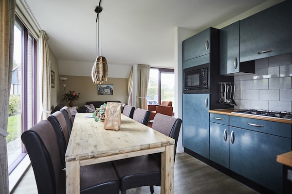 Foto van Vakantiehuis in Zeeland vlakbij de stranden - Vakantiehuis in Heinkenszand - Kitchen