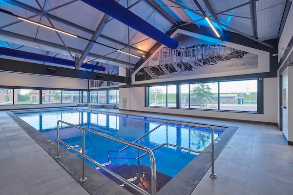 Foto van Comfortabele villa in het Veerse Meer - Vakantiehuis in Wolphaartsdijk - PoolOfHouse