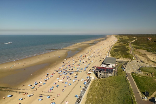 Foto van Comfortabele villa in het Veerse Meer - Vakantiehuis in Wolphaartsdijk - AreaSummer20KM