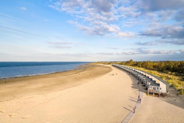 Foto van Twee-onder-één-kap bij Noord-Beveland Strand - Vakantiehuis in Kamperland - AreaSummer20KM