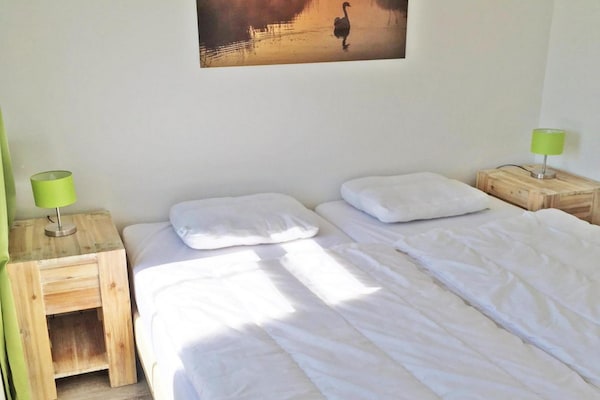 Foto van Huisdiervriendelijk verblijf met tuin - Vakantiehuis in Breskens - BedRoom