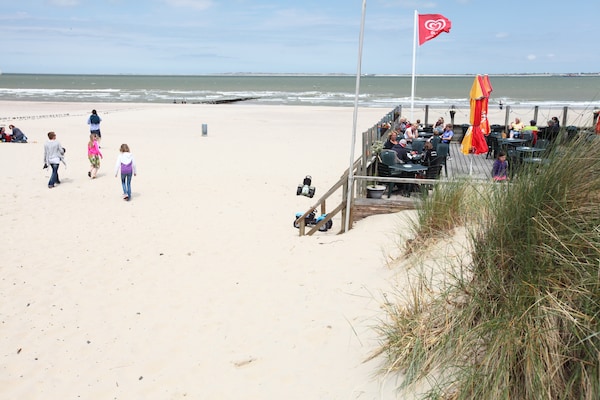 Foto van Moderne lodge vlakbij het strand - Vakantiehuis in Breskens - AreaSummer5KM