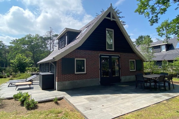 Foto van Comfortabele en toegankelijke villa voor 8p - Vakantiehuis in Otterlo - ExteriorSummer