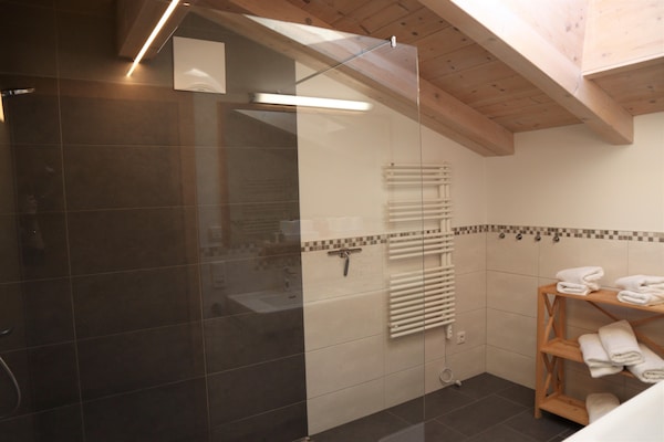 Foto van Chalet in Neukirchen bij Wildkogel Arena - Vakantiehuis in Neukirchen - AreaSummer5KM