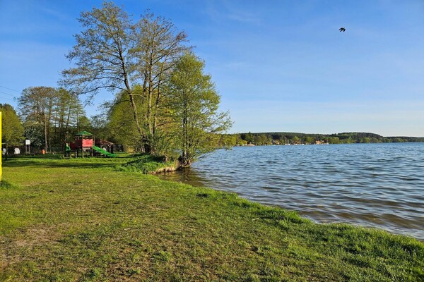 Foto van Comfortabele vakantievilla met een eigen tuin - Vakantiehuis in Pluski - AreaSummer5KM