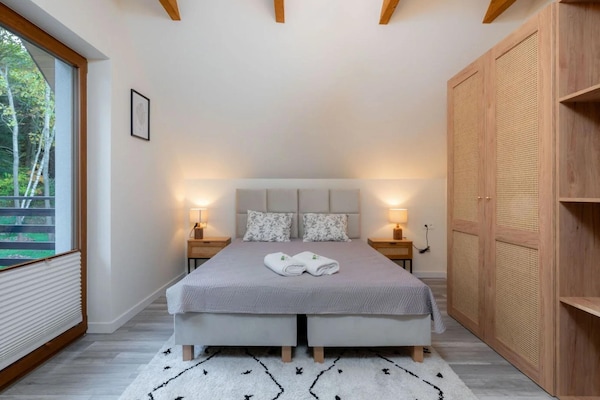 Foto van Comfortabele vakantievilla met sauna en jacuzzi - Vakantiehuis in Marcyporeba - BedRoom