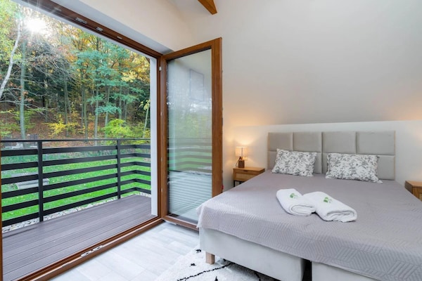 Foto van Comfortabele vakantievilla met sauna en jacuzzi - Vakantiehuis in Marcyporeba - BedRoom