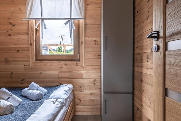 Foto van Huisje in Duszniki Zdrój met Spa & Uitzicht - Vakantiehuis in Duszniki Zdrój - BedRoom