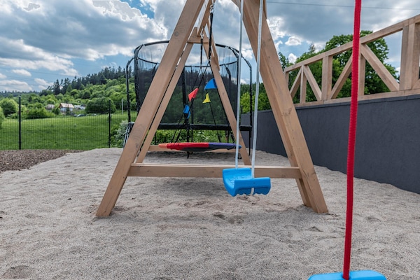 Foto van Huisje in Duszniki Zdrój met Spa & Uitzicht - Vakantiehuis in Duszniki Zdrój - ParkFacilities