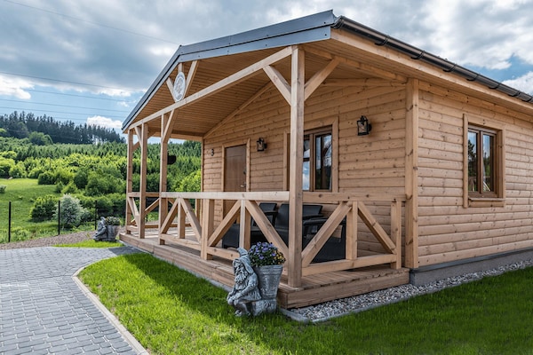 Foto van Huisje in Duszniki Zdrój met Spa & Uitzicht - Vakantiehuis in Duszniki Zdrój - ExteriorSummer