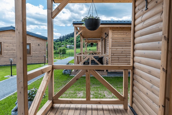 Foto van Huisje in Duszniki Zdrój met Ski en SPA - Vakantiehuis in Duszniki Zdrój - TerraceBalcony
