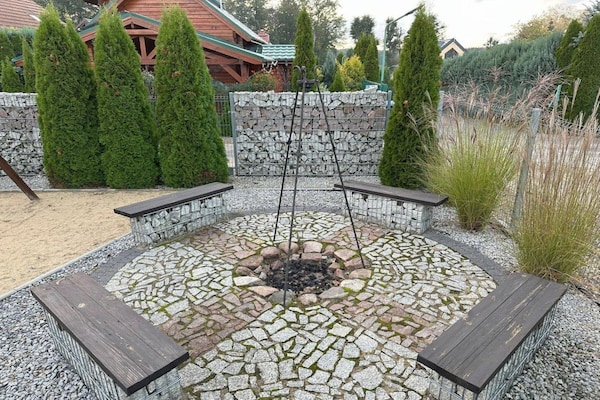 Foto van Comfortabele vakantiehuizen met open haard - Vakantiehuis in Lubrza - TerraceBalcony