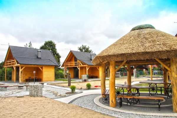 Foto van Comfortabele vakantiehuizen met open haard - Vakantiehuis in Lubrza - TerraceBalcony