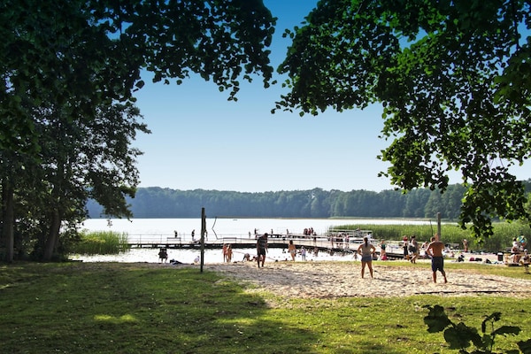 Foto van Comfortabele vakantiehuizen met open haard - Vakantiehuis in Lubrza - AreaSummer5KM