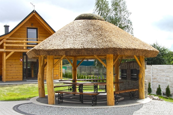 Foto van Comfortabele vakantiehuizen met open haard - Vakantiehuis in Lubrza - TerraceBalcony