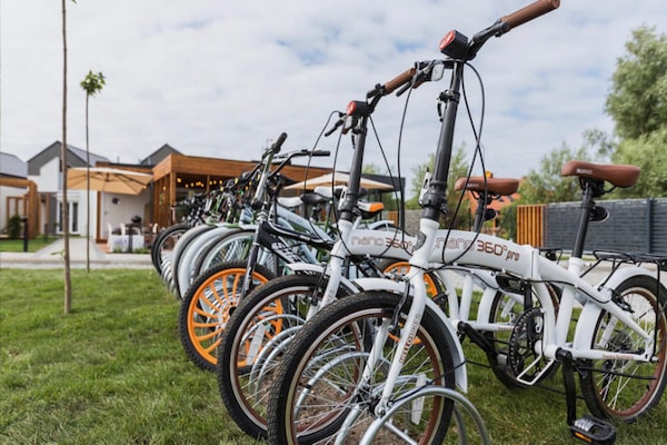 Foto van Comfortabele vakantiehuizen, zomerzwembad, sauna - Vakantiehuis in Niechorze - ExteriorSummer