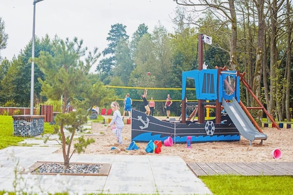 Foto van Comfortabele vakantiehuizen, zomerzwembad, sauna - Vakantiehuis in Niechorze - ExteriorSummer
