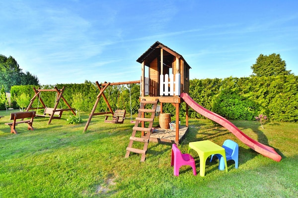 Foto van Comfortabele vakantiehuizen, bad, jacuzzi, sauna - Vakantiehuis in Osieki - ParkFacilities