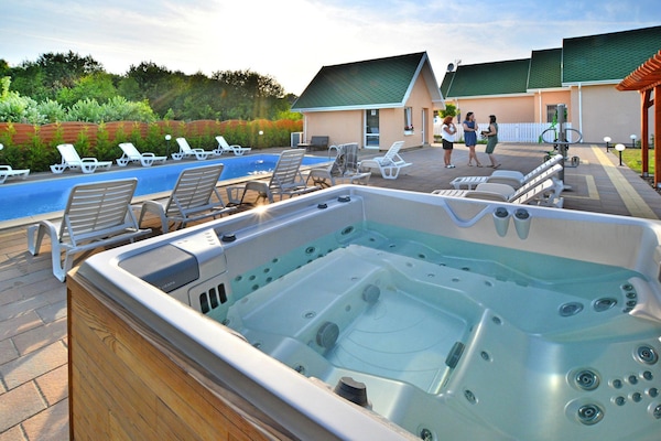 Foto van Comfortabele vakantiehuizen, bad, jacuzzi, sauna - Vakantiehuis in Osieki - PoolOfHouse