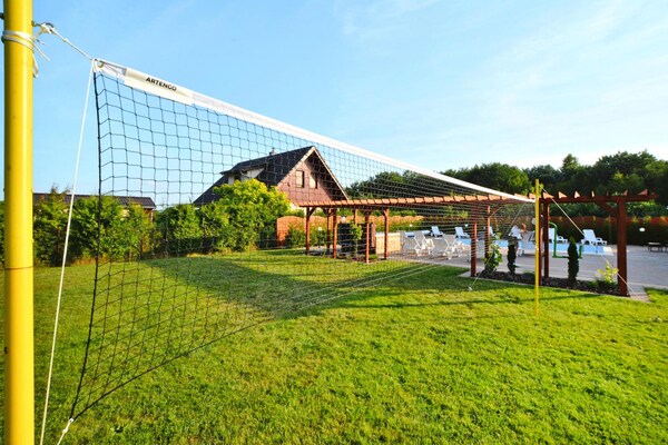 Foto van Comfortabele vakantiehuizen, bad, jacuzzi, sauna - Vakantiehuis in Osieki - ParkFacilities