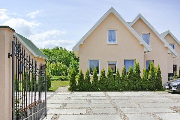 Foto van Comfortabele vakantiehuizen, bad, jacuzzi, sauna - Vakantiehuis in Osieki - ExteriorSummer