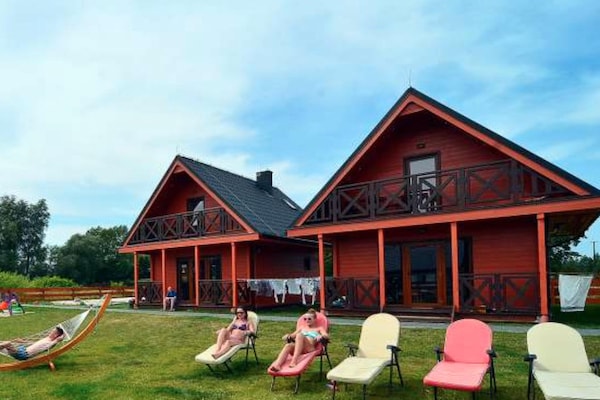 Foto van Comfortabele vakantiehuizen met zwembaden - Vakantiehuis in Mielno - ExteriorSummer