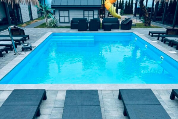 Foto van Comfortabele vakantiehuizen met zwembaden - Vakantiehuis in Mielno - PoolOfHouse