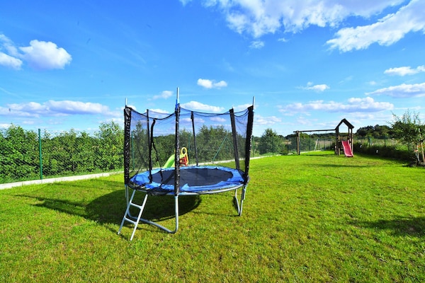 Foto van Comfortabele vakantiehuizen met twee verdiepingen - Vakantiehuis in Wicie - GardenSummer