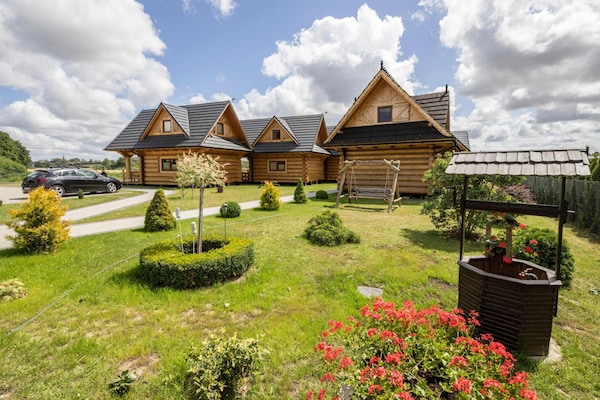 Foto van Comfortabele vakantiehuizen met twee verdiepingen - Vakantiehuis in Wicie - ExteriorSummer