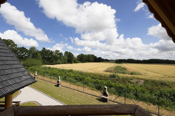 Foto van Comfortabele vakantiehuizen met twee verdiepingen - Vakantiehuis in Wicie - GardenSummer