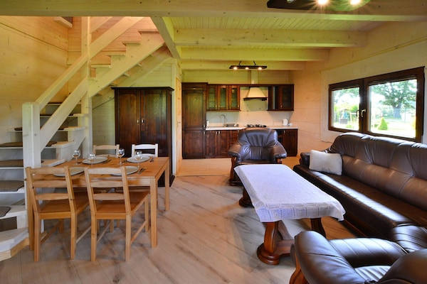 Foto van Comfortabele vakantiehuizen met twee verdiepingen - Vakantiehuis in Wicie - LivingRoom