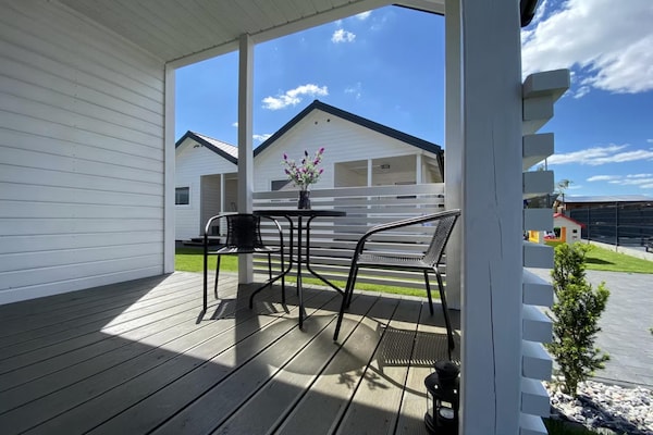 Foto van Comfortabele vakantiehuizen met airconditioning. - Vakantiehuis in Dabki - TerraceBalcony