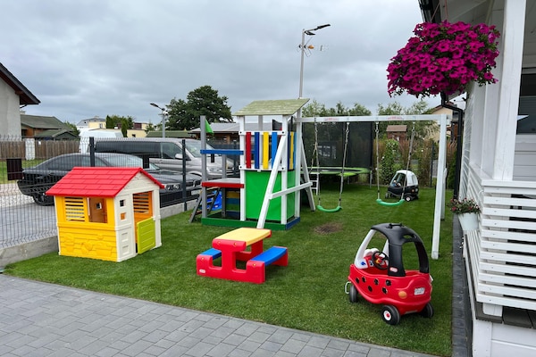 Foto van Comfortabele vakantiehuizen met airconditioning. - Vakantiehuis in Dabki - ParkFacilities
