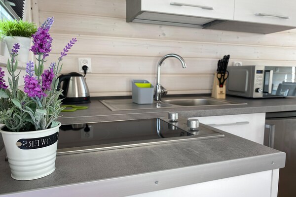 Foto van Comfortabele vakantiehuizen met airconditioning. - Vakantiehuis in Dabki - Kitchen