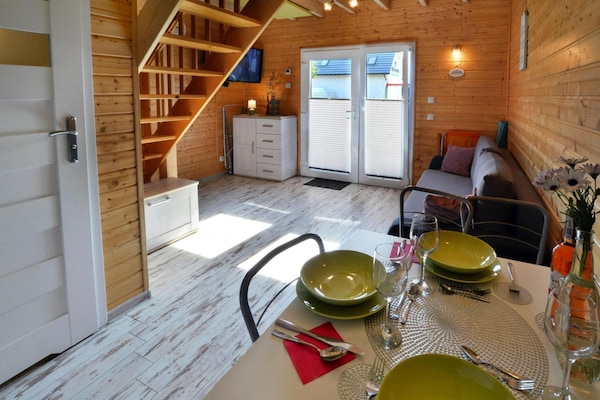 Foto van Comfortabele vakantiehuizen vlakbij het strand. - Vakantiehuis in Ustronie Morskie - DiningRoom