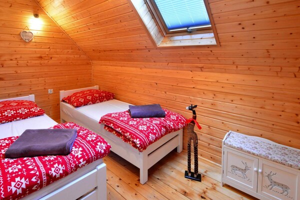 Foto van Comfortabele vakantiehuizen vlakbij het strand. - Vakantiehuis in Ustronie Morskie - BedRoom