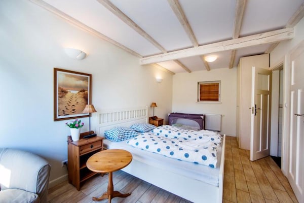 Foto van Comfortabele vakantievilla met terras en tuin. - Vakantiehuis in Karwienskie Bloto Drugie - BedRoom