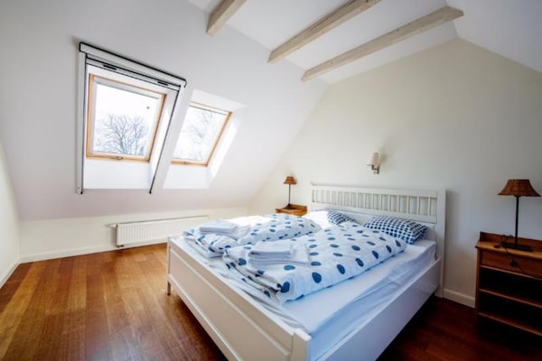 Foto van Comfortabele vakantievilla met terras en tuin. - Vakantiehuis in Karwienskie Bloto Drugie - BedRoom