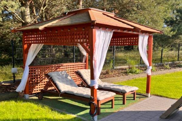 Foto van Comfortabel vakantiehuis met zwembad, sauna - Vakantiehuis in Odargowo - Terrace