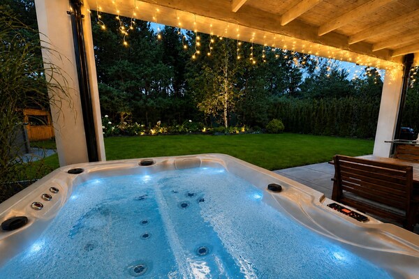 Foto van Comfortabel vakantiehuis met zwembad, sauna - Vakantiehuis in Odargowo - Terrace