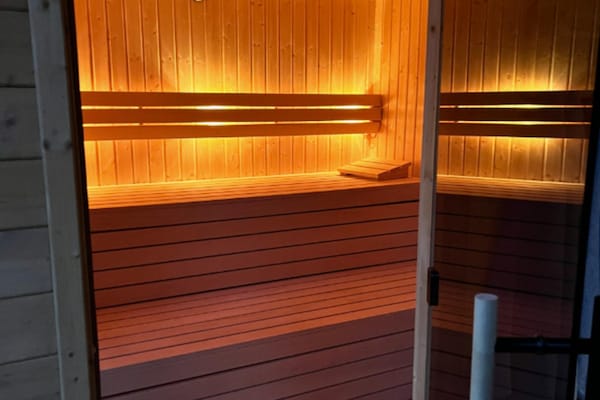 Foto van Comfortabel vakantiehuis met zwembad, sauna - Vakantiehuis in Odargowo - ExteriorSummer