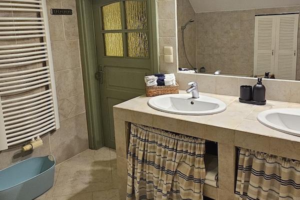 Foto van Vakantievilla voor 10 personen met privézwembad - Vakantiehuis in Kielno - BathRoom