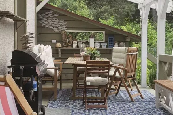 Foto van Vakantievilla voor 10 personen met privézwembad - Vakantiehuis in Kielno - TerraceBalcony