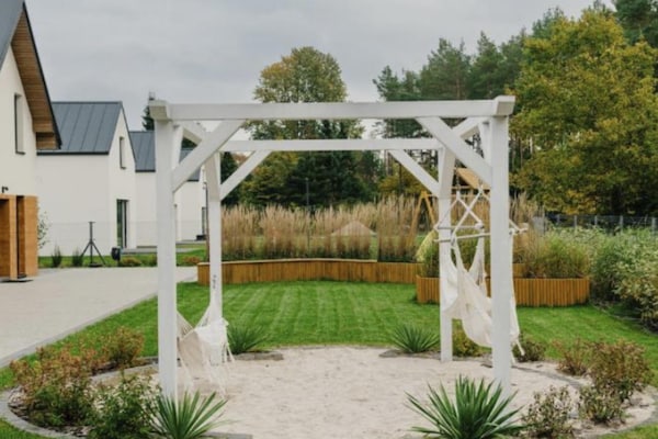 Foto van Comfortabel vakantiehuis met sauna en jacuzzi. - Vakantiehuis in Kopalino - GardenSummer